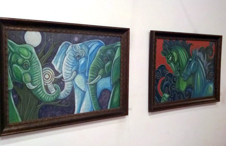 animal paintings by Lynnette Shelley